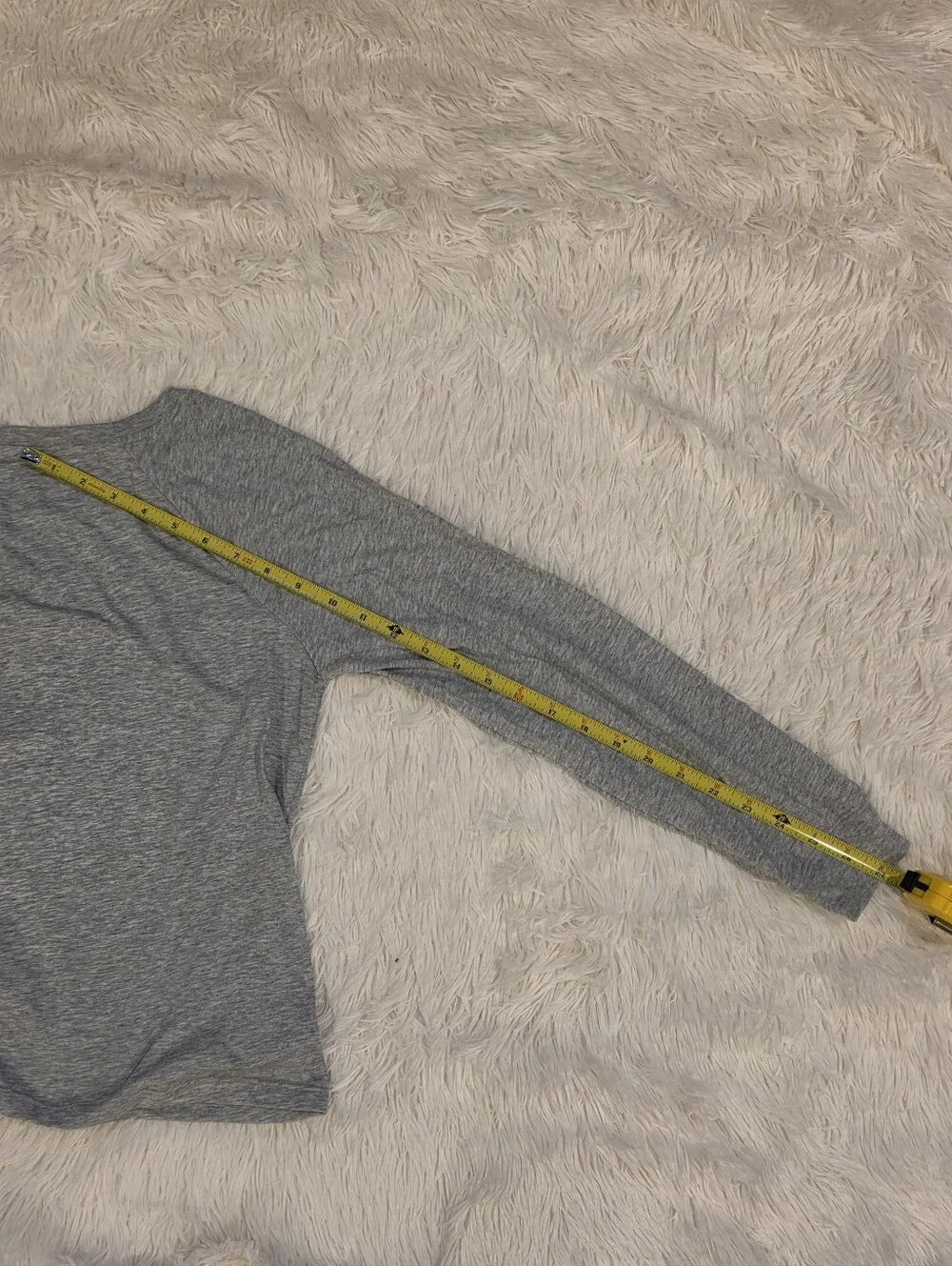 Justice Graphic Long Sleeve Top Gray With Pig In Snow Boots Girls Size L 12/14